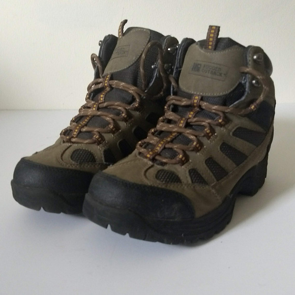 rugged outback hiking shoes